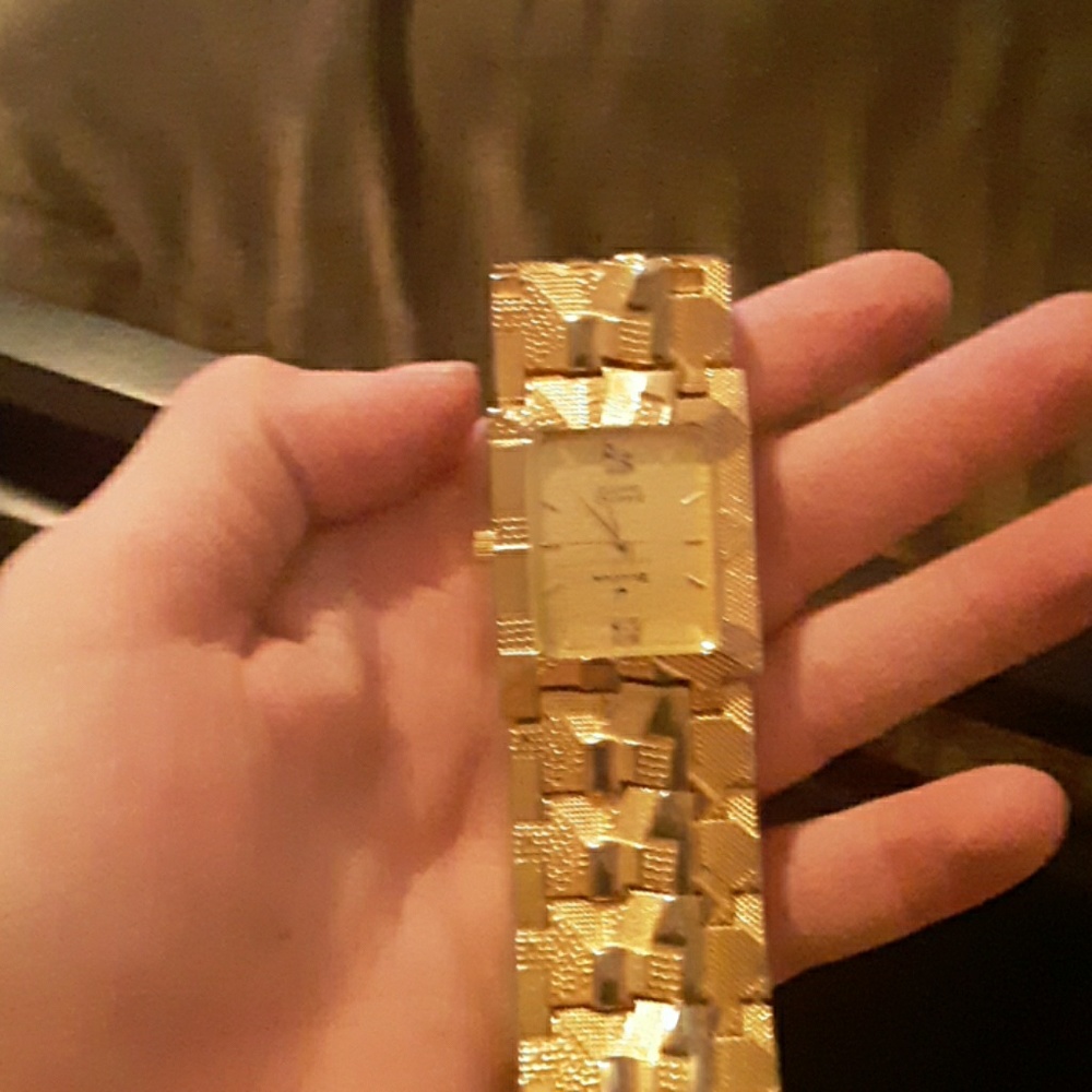 Whatch